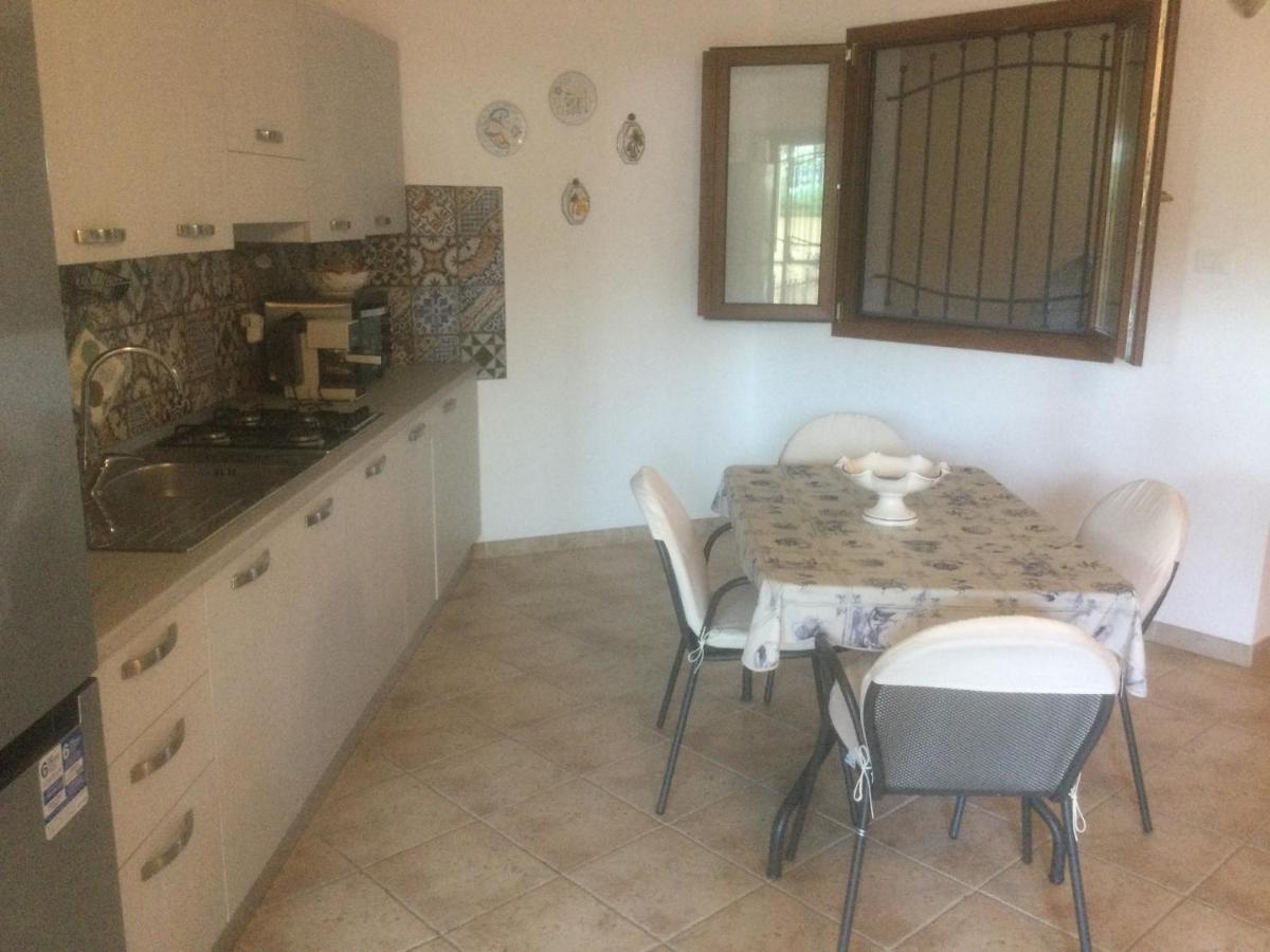 Villa Edo Cala Liberotto Buitenkant foto