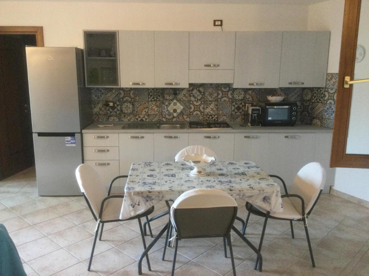 Villa Edo Cala Liberotto Buitenkant foto