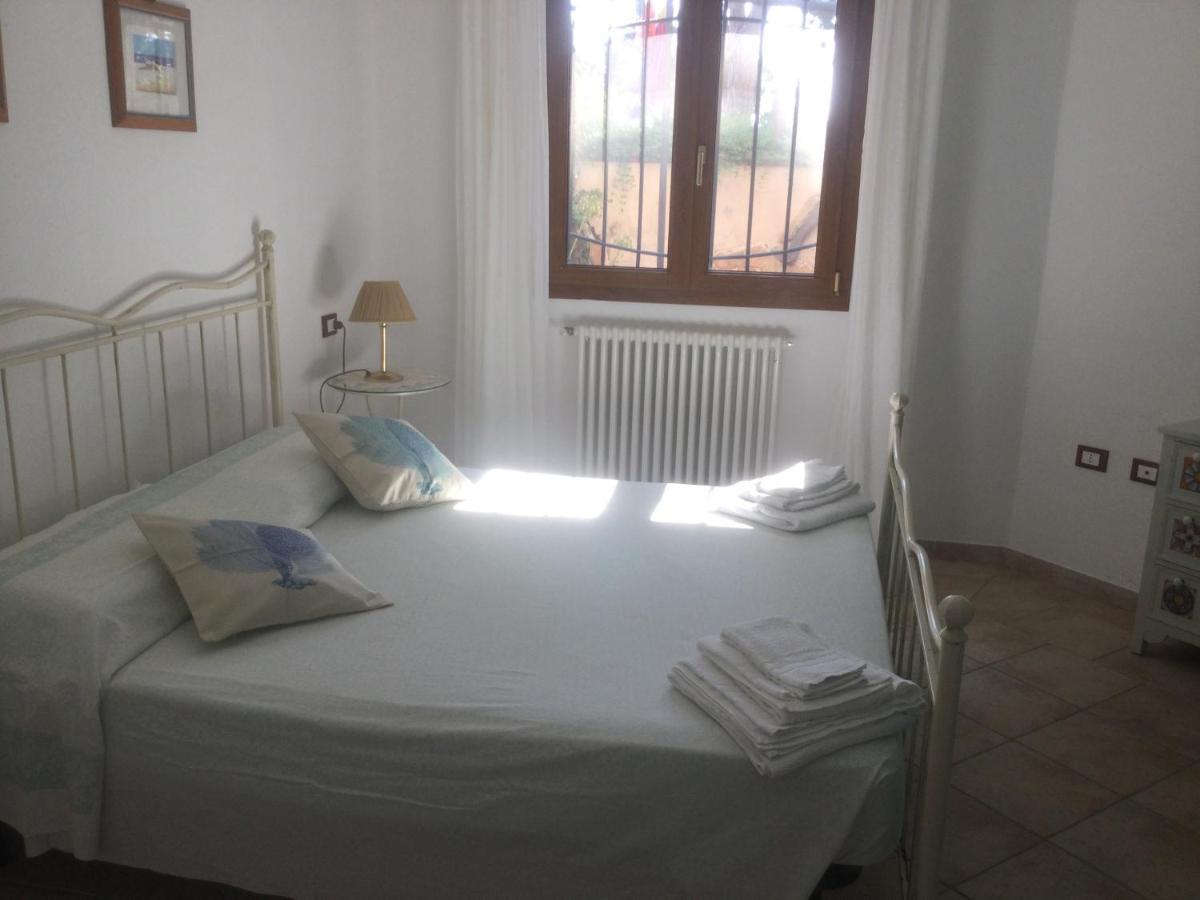 Villa Edo Cala Liberotto Buitenkant foto